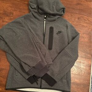 Nike Charcoal Gray Tracksuit with Black Accents